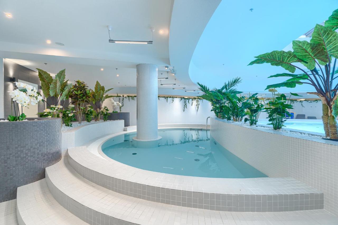 Margi Ether Apartament Lux Pool Balcony ชเตชชิน ภายนอก รูปภาพ